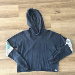 Abercrombie & Fitch Cropped Sweatshirt, Size XS- USED
